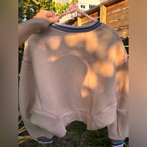bdg fleece pullover sweatshirt - Picture 4 of 5